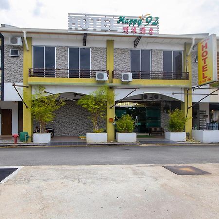 Jq Happy Lumut Hotel Buitenkant foto